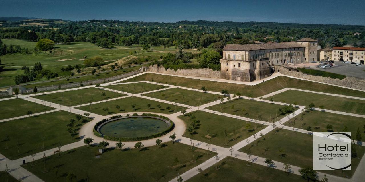 Hotel Cortaccia Sanvitale Сала-Баганца Экстерьер фото
